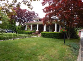 399 Leonardville Rd, Belford, NJ 07718