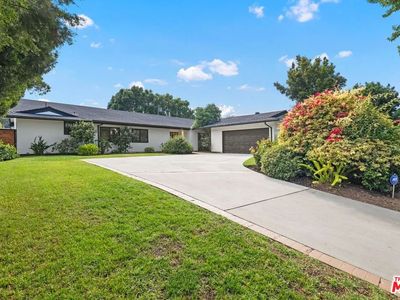22412 Bessemer St, Woodland Hills, CA, 91367