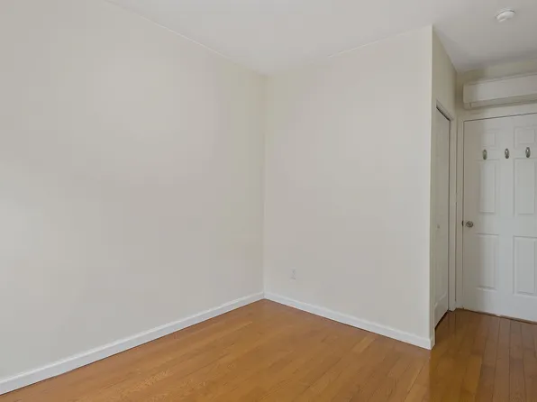 15 Wayne Street image 8 of 19