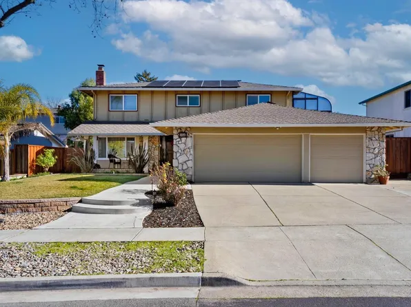 3456 Touriga Dr, Pleasanton, CA 94566