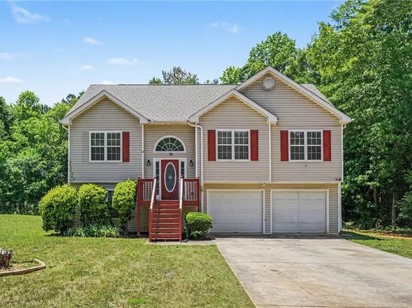 295 Long Creek Dr, Covington, GA 30016