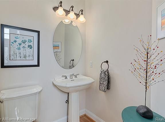 4th image of 45530 Pebble Beach Ct