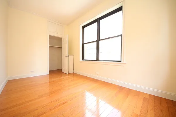 Rented by (Legacy) NY Quality Living Uptown | media 21