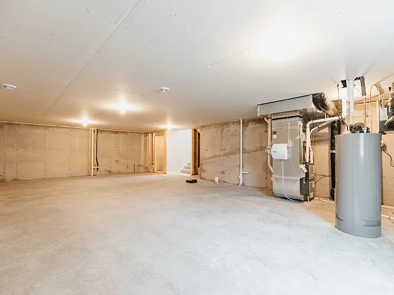 10268 Arrowwood Path — Photo 44