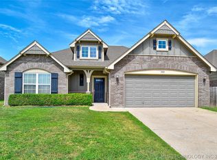 2420 S Oak Ave, Broken Arrow, OK 74012