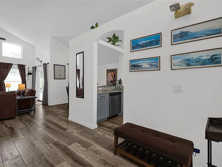 204 Gleneagles Dr — Photo 36