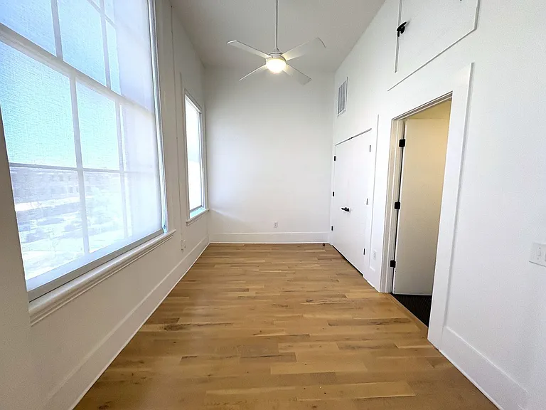 582 Mulberry St — Photo 6