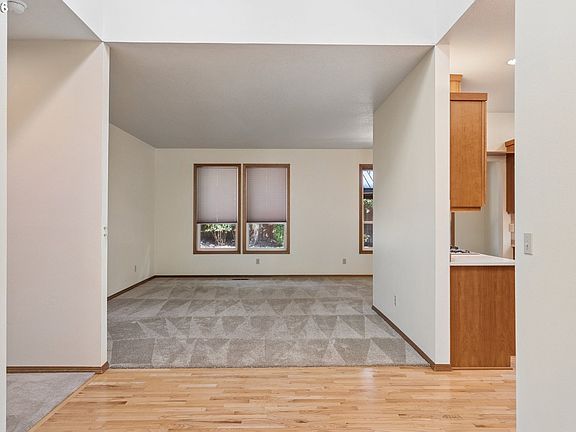 5th image of 13935 SW Weir Rd
