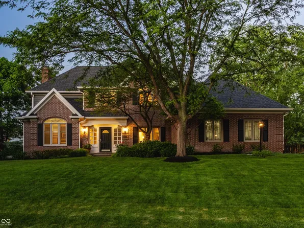 2055 Mulsanne Dr, Zionsville, IN 46077