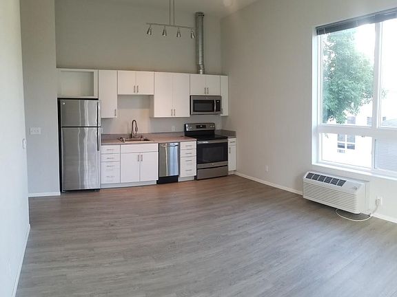 2nd image of 2618 Essex St SE APT 308