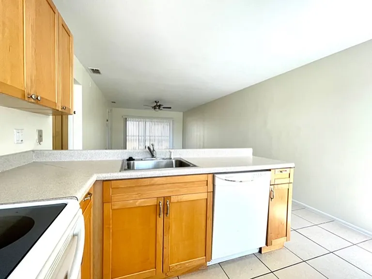 26485 Rampart Blvd #E23 — Photo 27