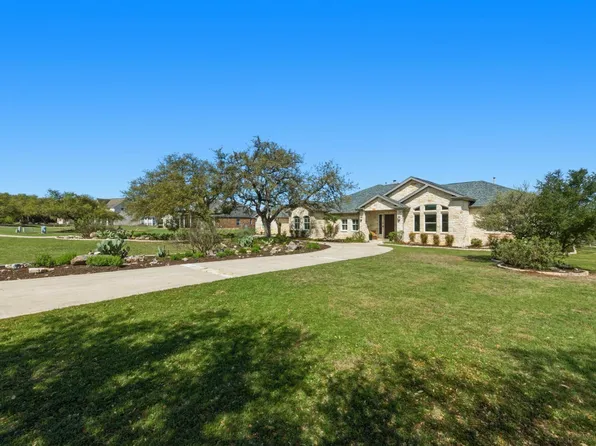 214 Trail Master Cir, Driftwood, TX 78619