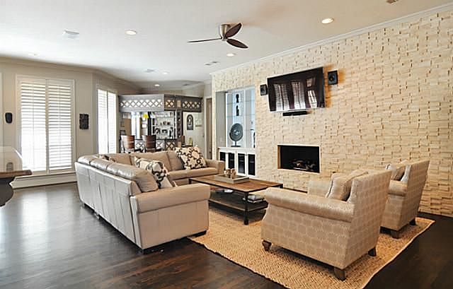 1st image of 4552 Pecan Valley Dr