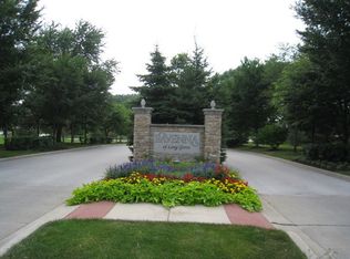 7253 Rfd, Long Grove, IL 60060