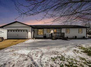 58489 E Greenfield Ct, Three Rivers, MI 49093