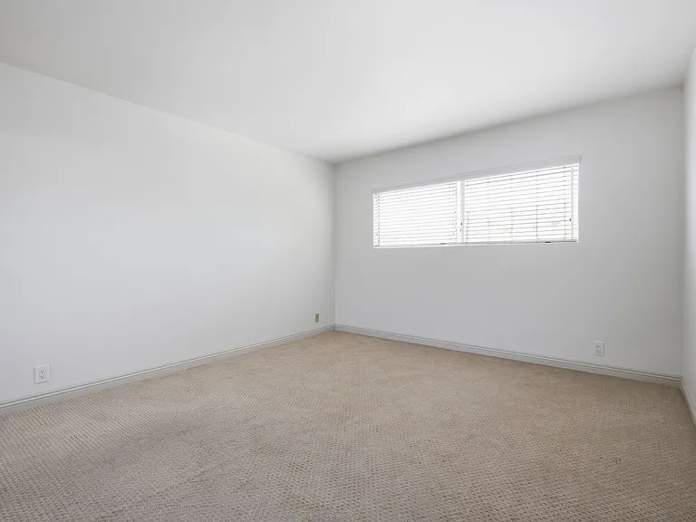 853 S Le Doux Rd #202 — Photo 15