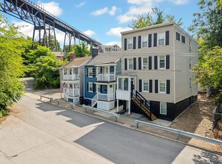 15 Albany St APT 1, Poughkeepsie, NY 12601