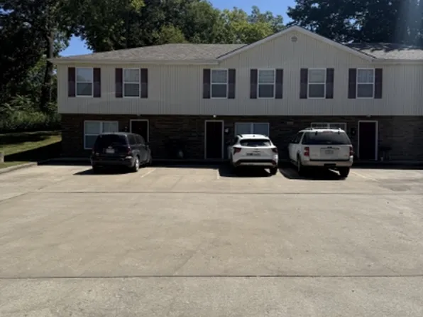 408 Ming St #C, Warrensburg, MO 64093