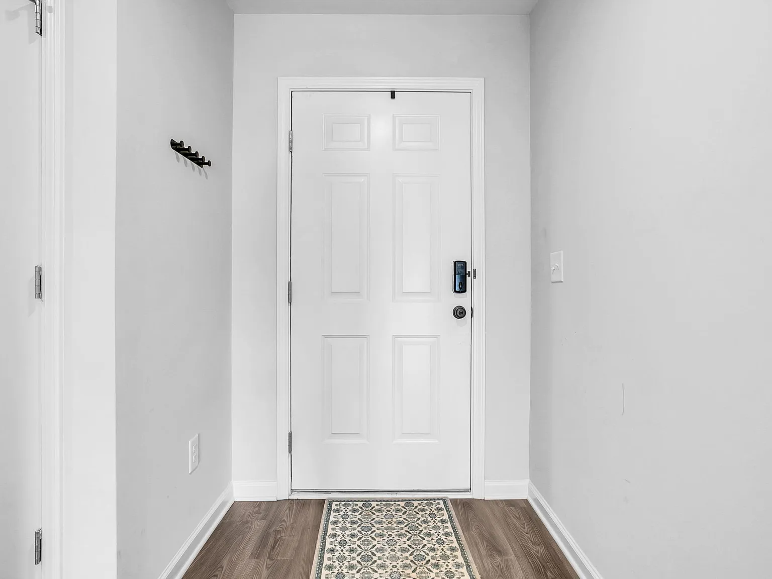 4 bed, 1773 sqft, $2,140 — Photo 3
