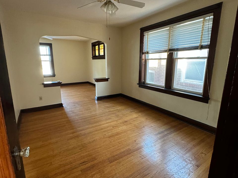 1st image of 4258 Sacramento Ave #2