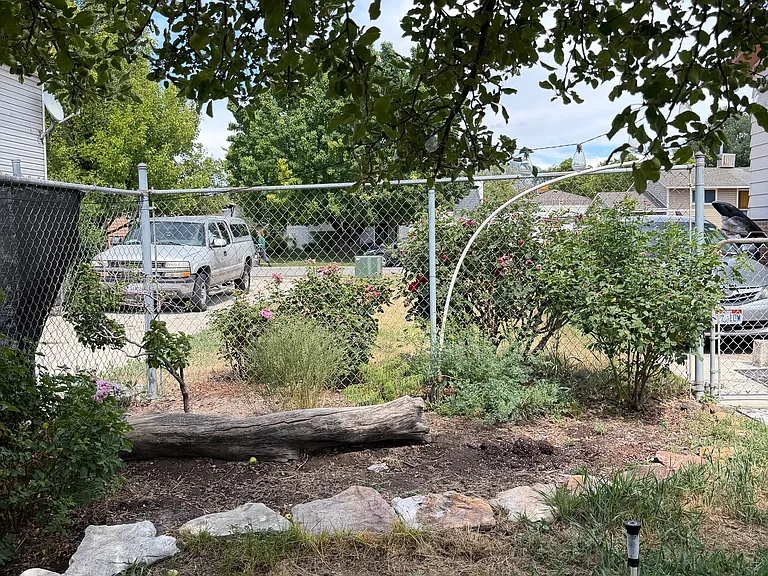 S Edgeware Ln — Photo 7