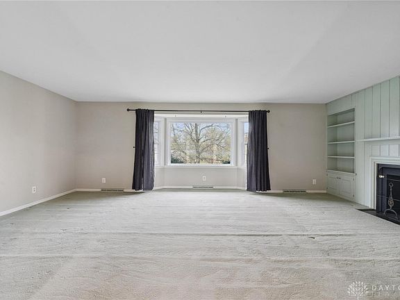 5th image of 1608 N Breiel Blvd