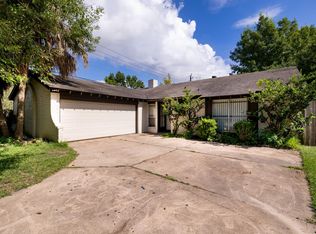 9106 Sharpview Dr, Houston, TX 77036