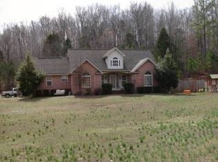 480 Coxburg Rd N, Holladay, TN 38341