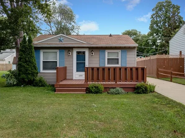 1331 Dunedin Ave, Madison, OH 44057