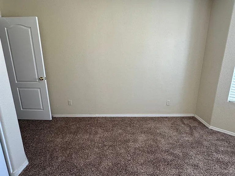 490 Blue Sage Ave SW — Photo 10