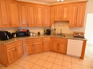 1570 Beacon St, Brookline, MA 02446
