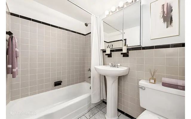 Sold by Douglas Elliman | media 8