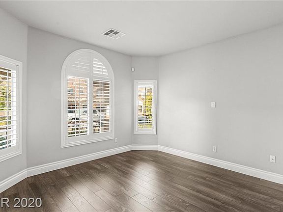 2nd image of 5995 Fidenza Ave