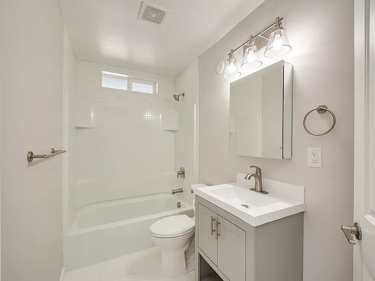 8000 W Dorian St — Photo 18
