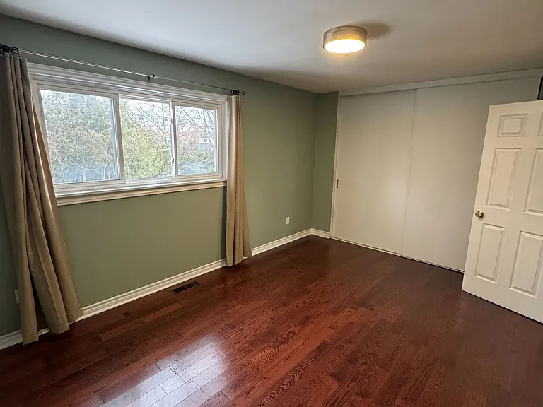 1025 Blairholm Ave #-UPPER LEVEL — Photo 11
