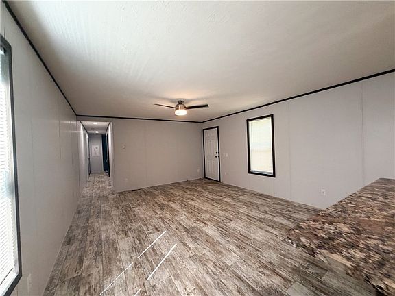 4th image of 11993-185 Spruance Rd