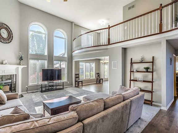 5th image of 51448 Royal Links Ct