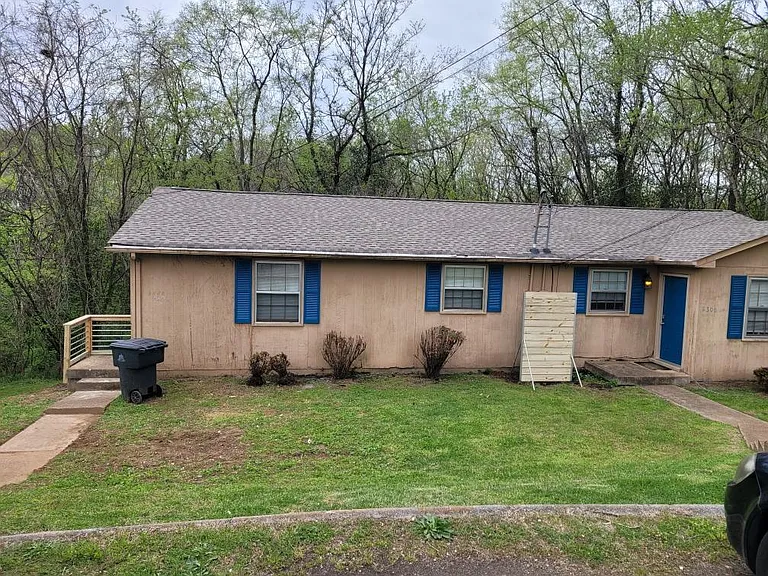 2302 Dalebrook Ct — Photo 12