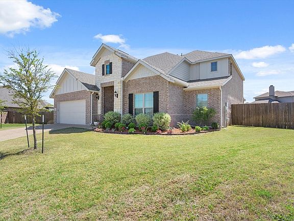 3rd image of 518 Rye Cir