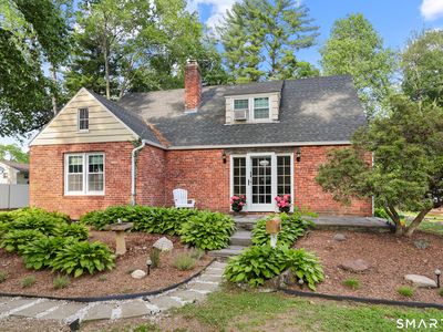 26 Fernbel Lane, West Hartford, CT, 06107
