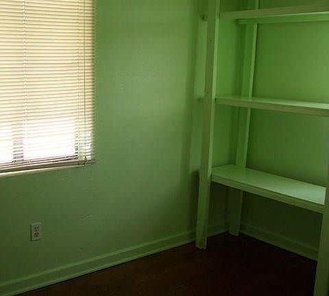 5th image of 1217 Lake Ave