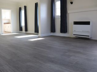1220 E 43rd Pl #1/2, Los Angeles, CA 90011