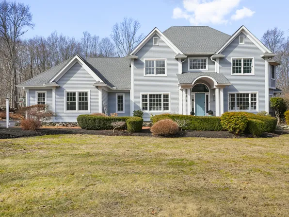 2 Timber Lane, Guilford, CT 06437