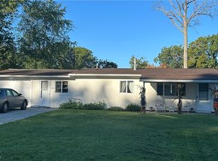 12568 Harmony Dr, Grafton, OH 44044