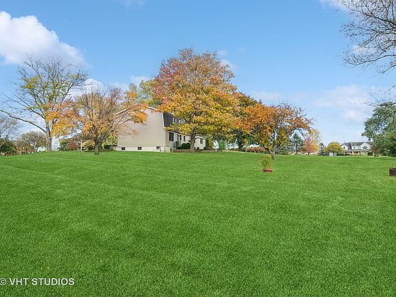 3rd image of 37W237 Grandmas Ln