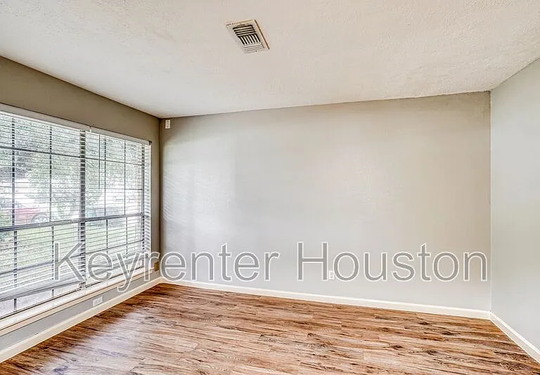 4419 Curly Oaks Dr — Photo 9