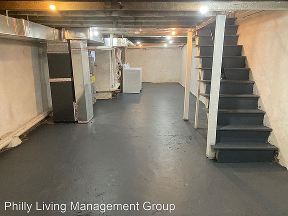 3rd image of 5252 Delancey St #12578206