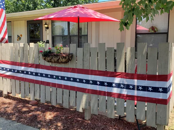 Meadowood, 1701 Clay St #C2a3bae93, Flatwoods, KY 41139