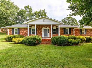 1661 Hanging Rock Rd, Boiling Springs, SC 29316