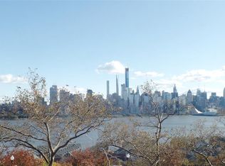 6515 Blvd E APT 3I, West New York, NJ 07093